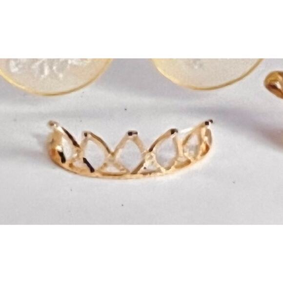 Fancy Nancy 13” Doll Royalty ACCESSORIES SET Effanbee Gold Slippers Tiara Wings - Picture 4 of 5